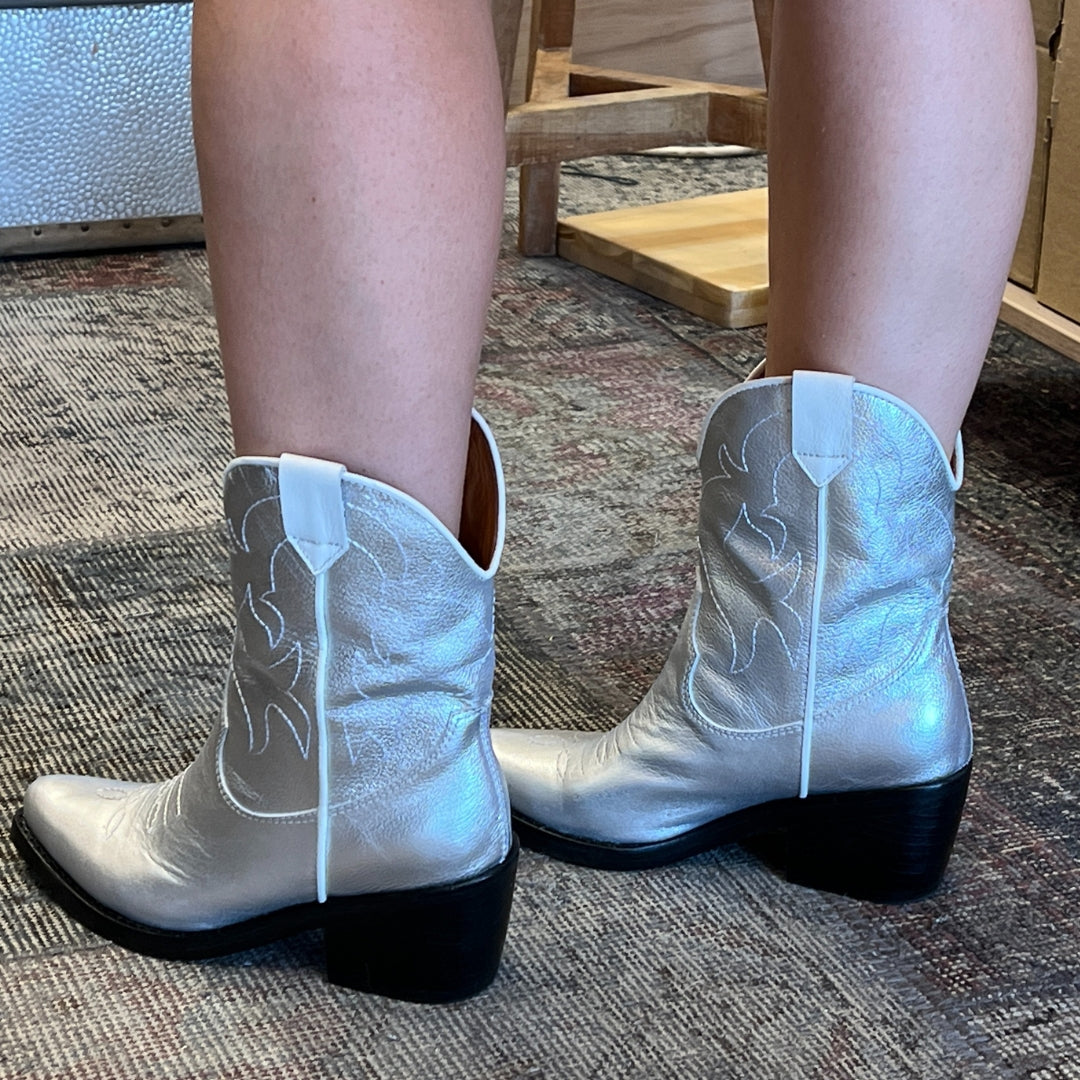 Silver Texan Boots